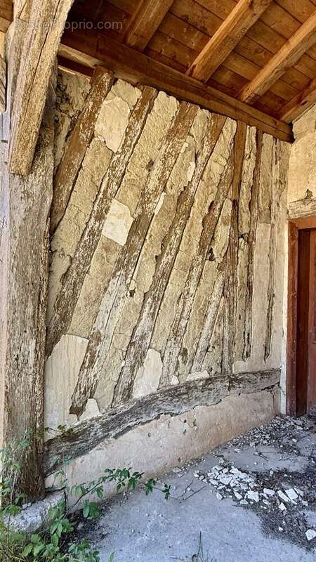 Maison à BOURRIOT-BERGONCE