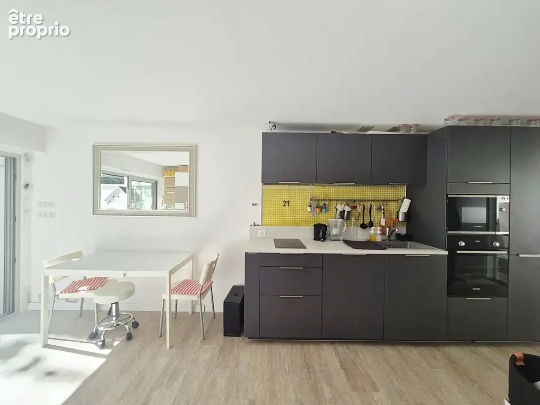 Villa en copropriété en 2ème ligne avec parking. - photo 13