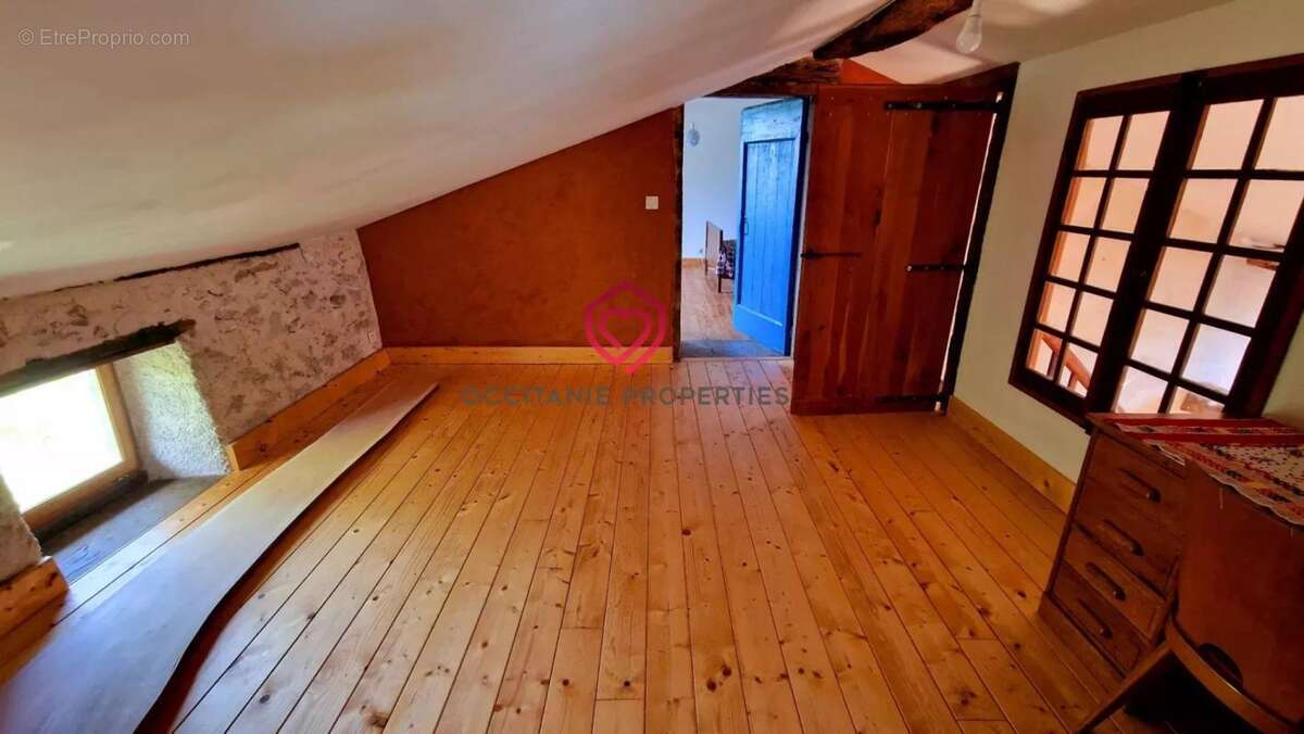 Maison à LE MAS-D'AZIL