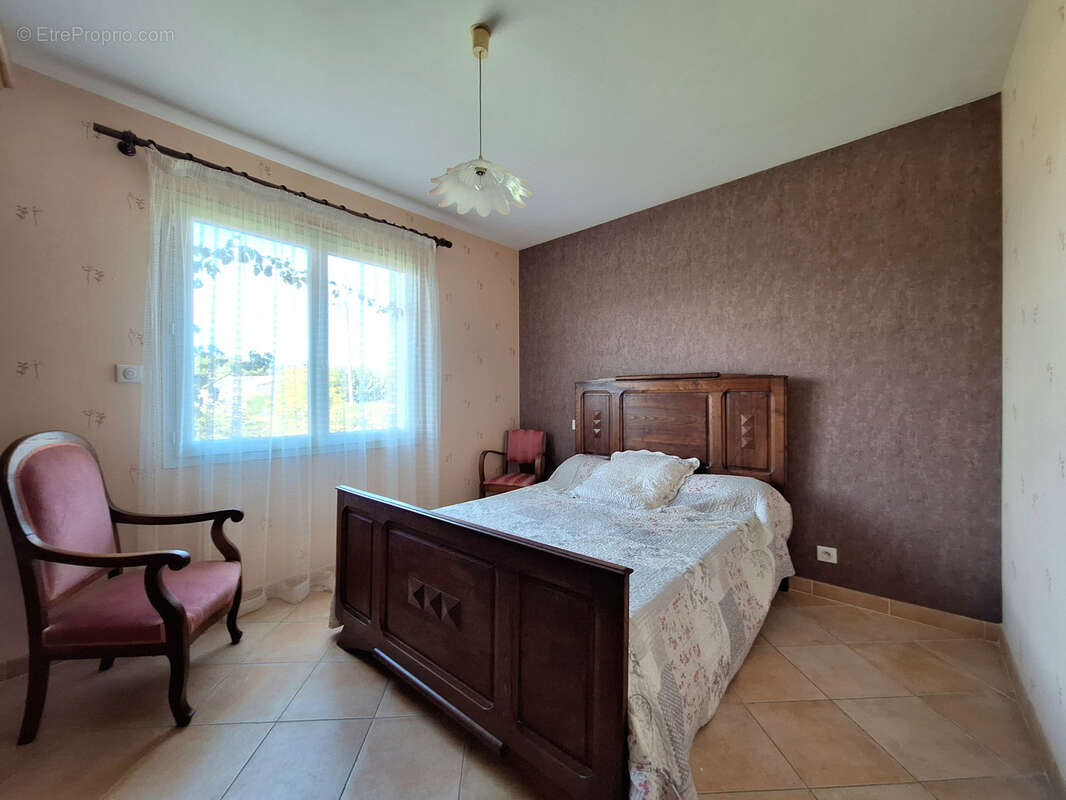 Maison à SAINT-PAUL-CAP-DE-JOUX