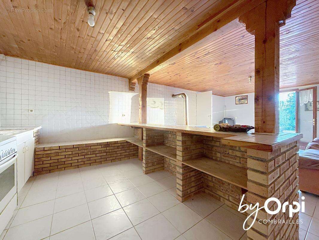 Maison à LE QUARTIER