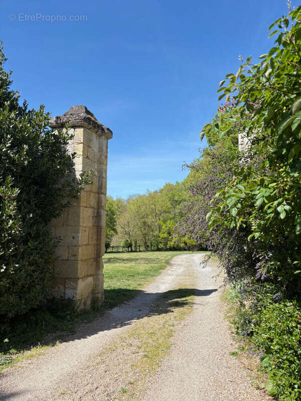 Maison à ROCHECORBON