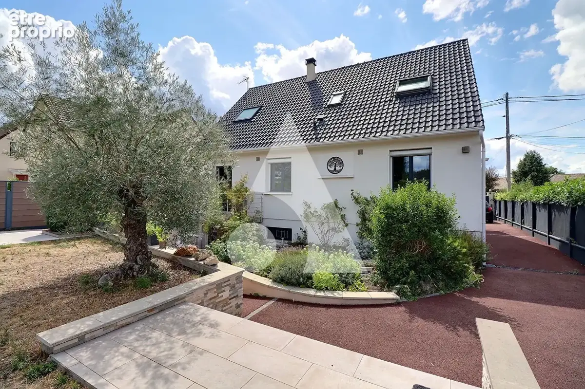 Maison familiale 125 m² avec suite parentale, sous-sol aménageable et SPA de nage - Éragny - photo 2