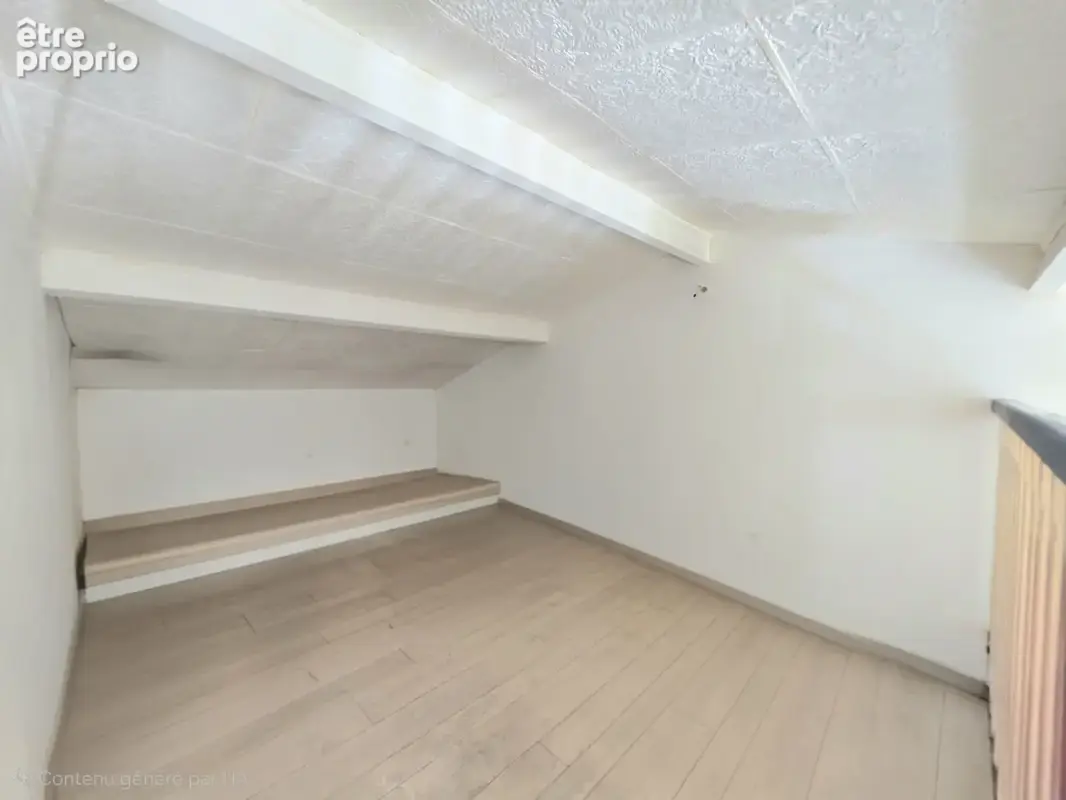 MAISON  T4 de 89 M2 + garage aménagé en studio - photo 10