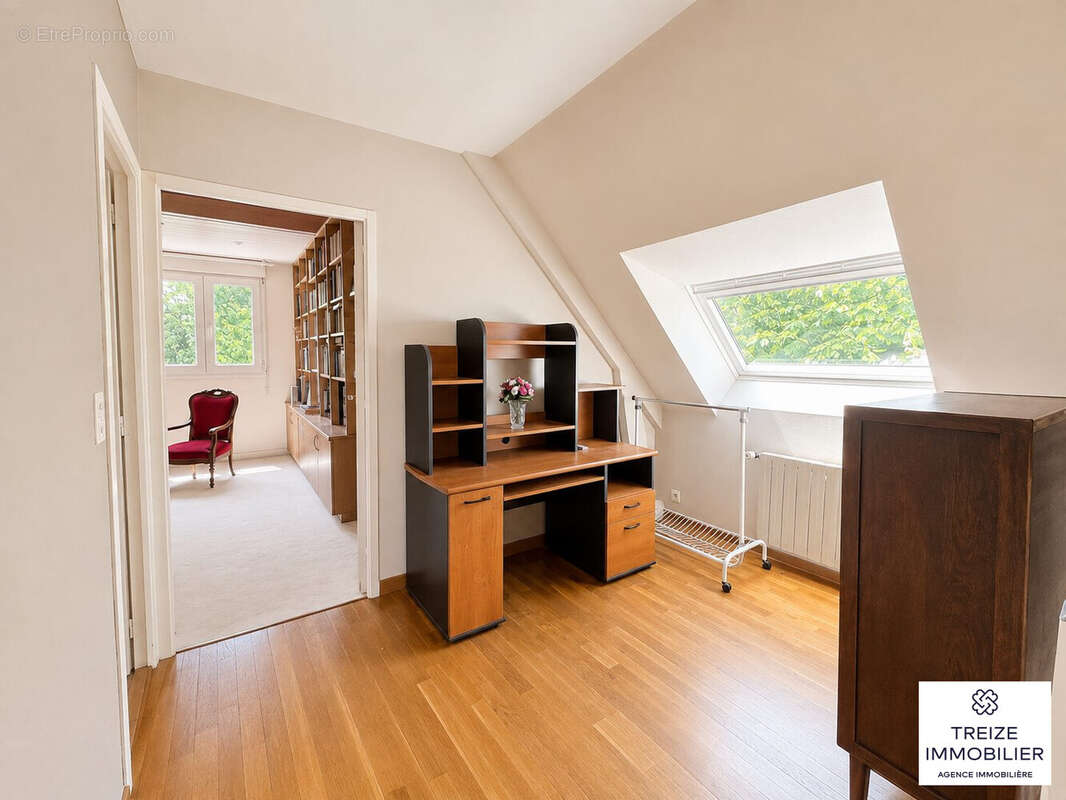Maison 144 m² à Vannes  - photo 9