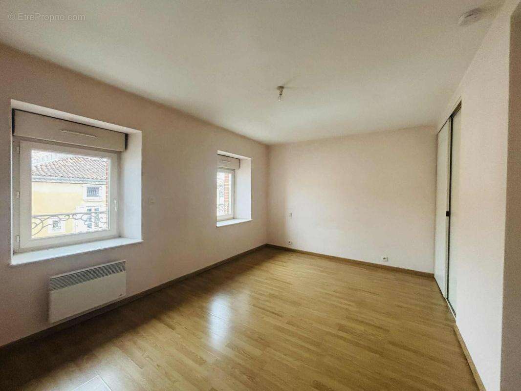 Appartement à REVEL