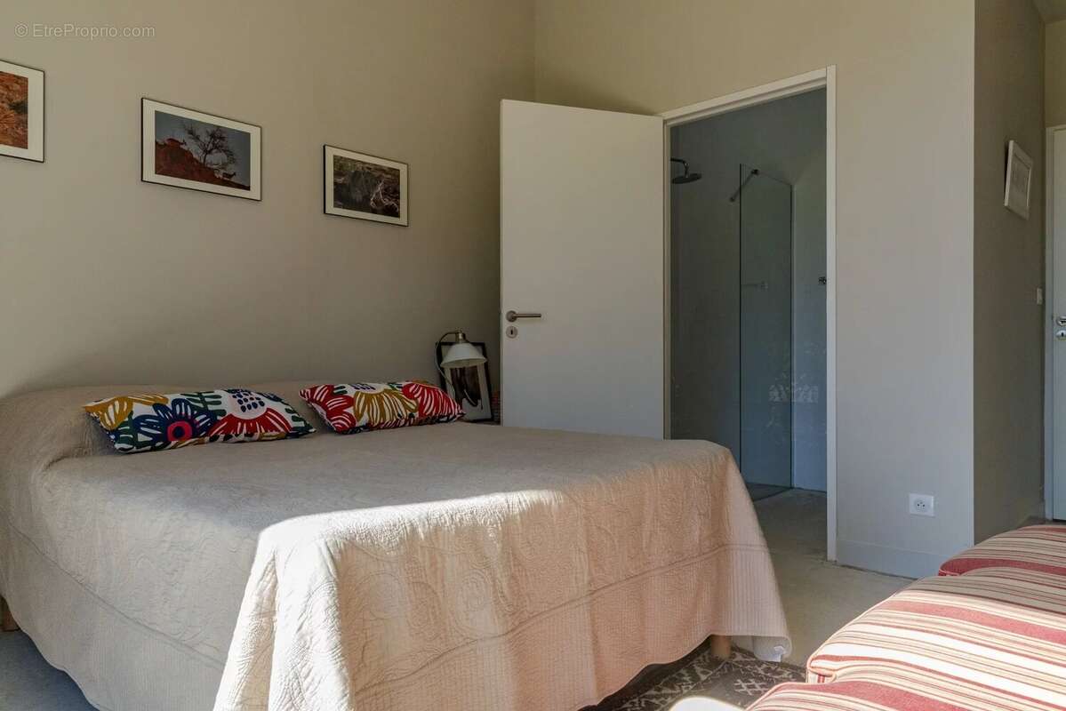 Maison à ROQUEFORT-LA-BEDOULE