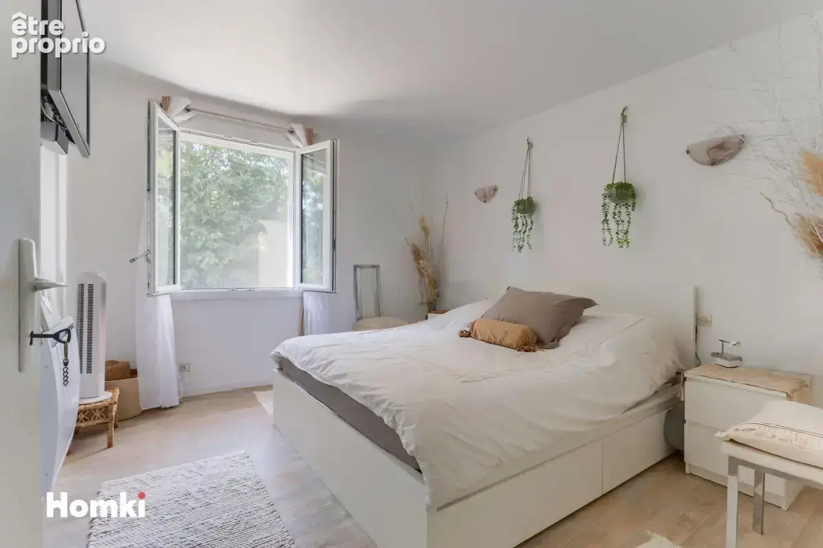 Maison T7 de 135 m² à Combs-la-Ville 77380 - photo 5