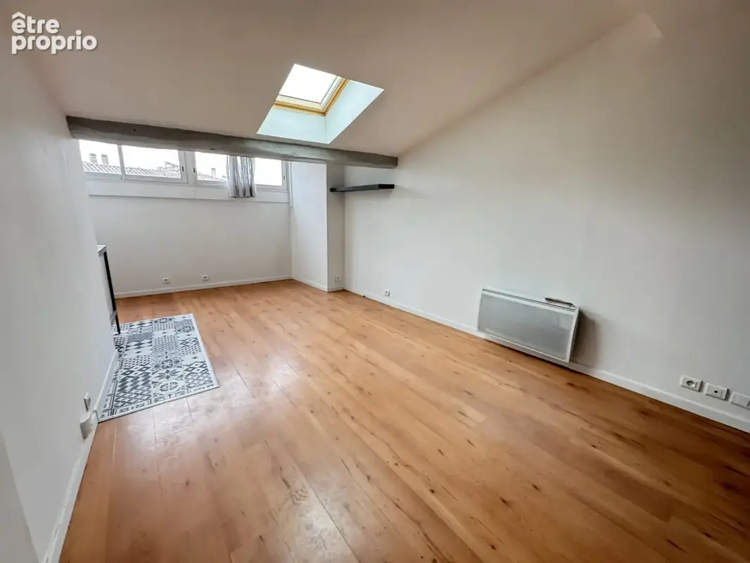 Appartement 2 pièces 25 m² à vendre à Bordeaux (33000) - photo 2