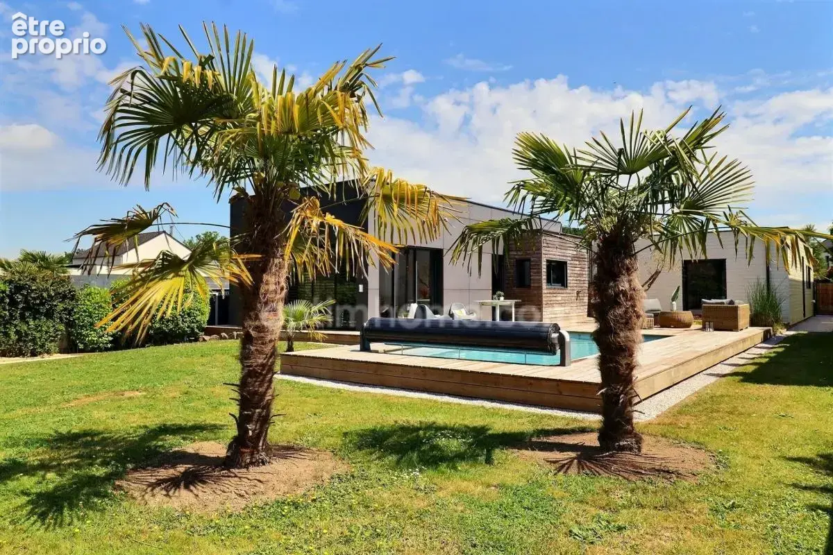ORVAULT « La Forêt » — Villa d'architecte contemporaine en plain-pied total (197 m²) & piscine chauffée - photo 10