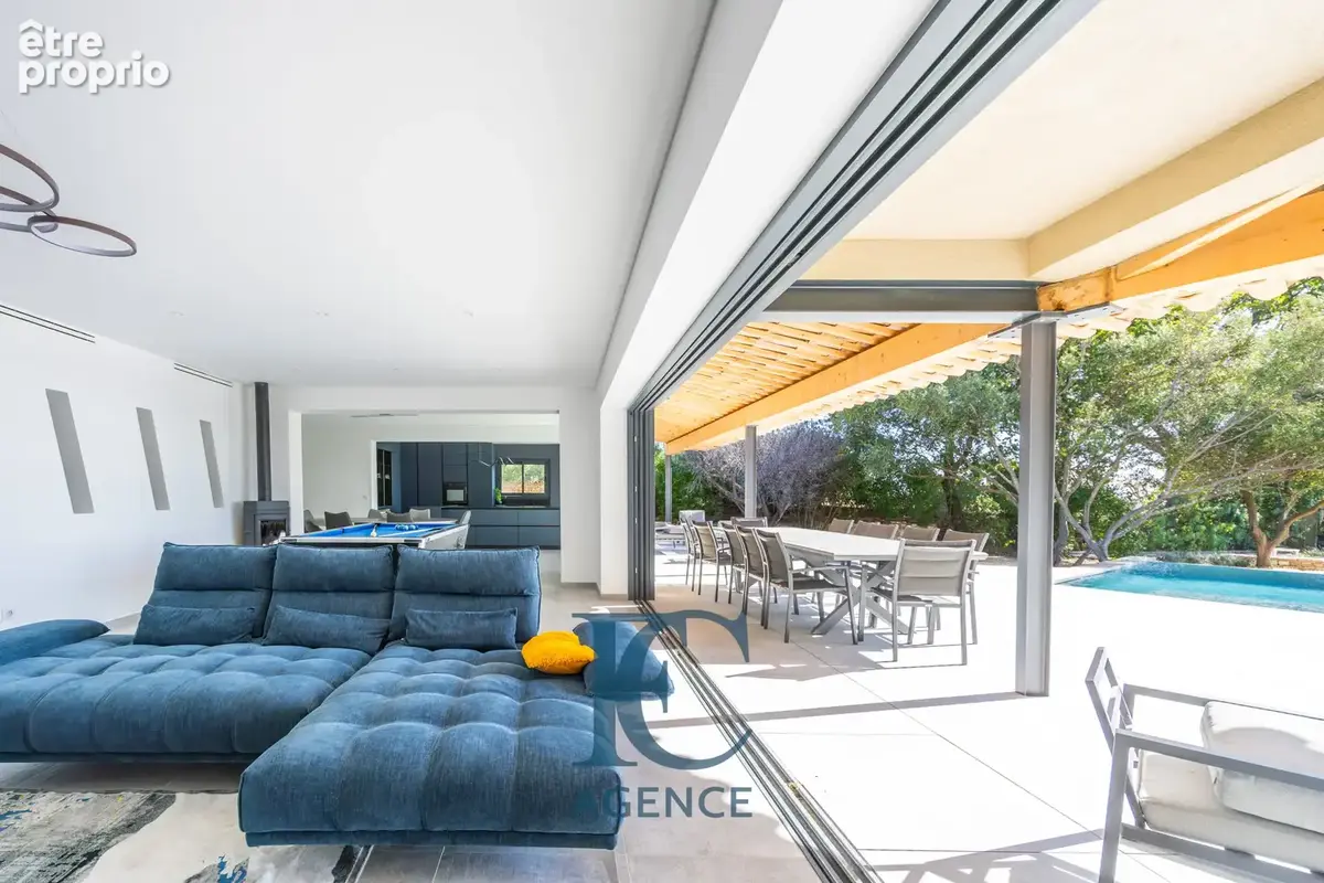 Propriété de 372 m2 vue mer exceptionnelle - photo 4