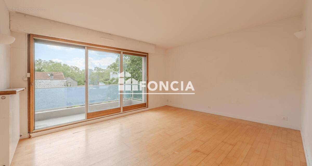 Appartement à RUEIL-MALMAISON