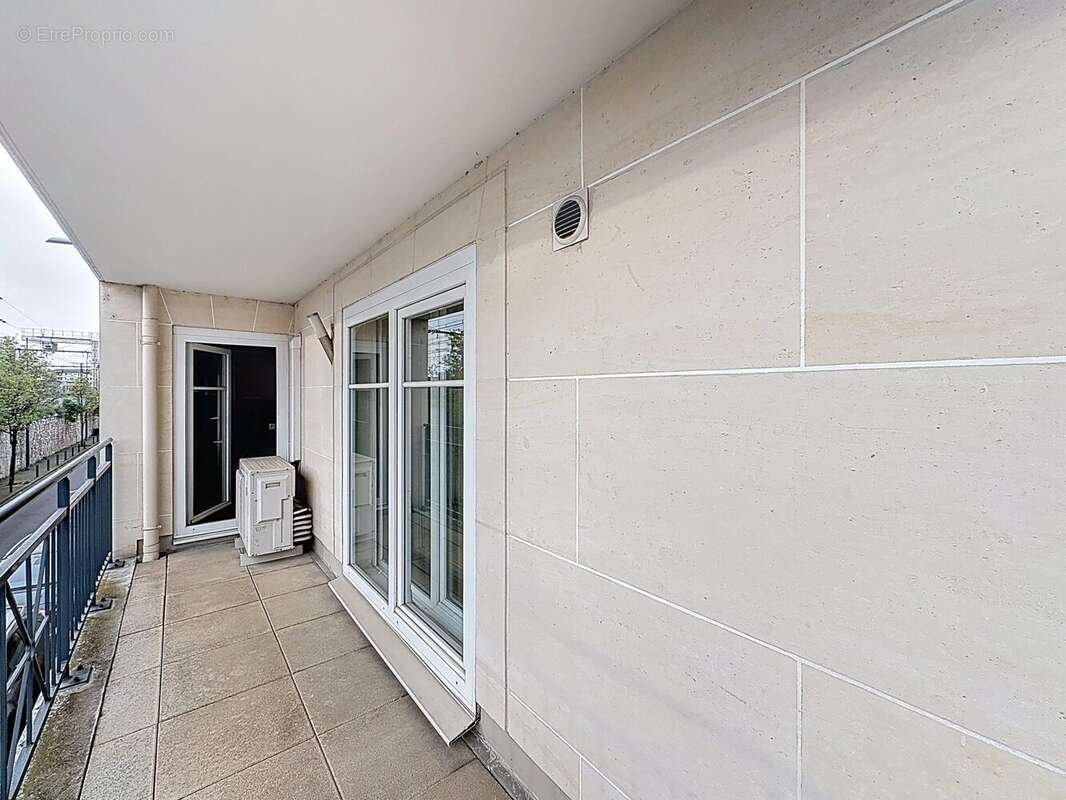 Appartement à MAISONS-ALFORT