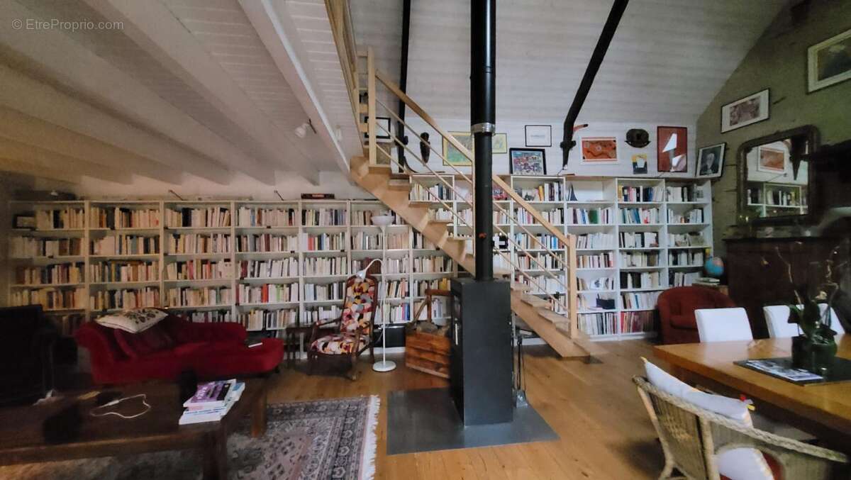 Maison à CORLAY