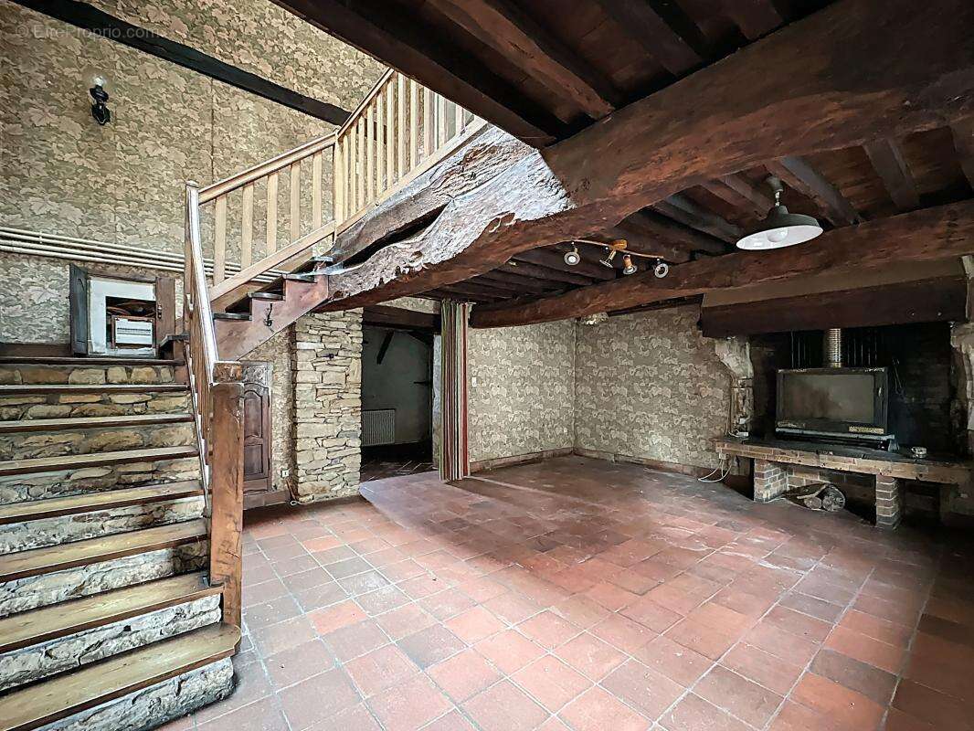 Maison à SATOLAS-ET-BONCE