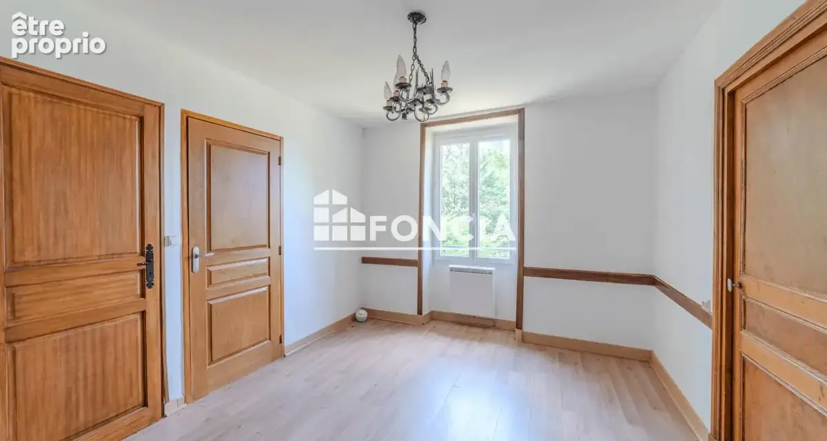 Maison en pierre – 99 m² – 3 chambres – Saint-Alban-les-Eaux - photo 5