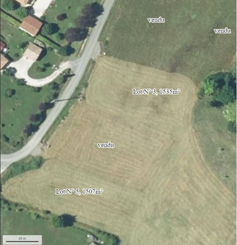 Terrain à CASTELNAU-MONTRATIER