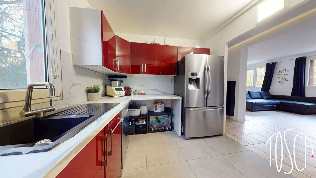 Appartement à THIAIS