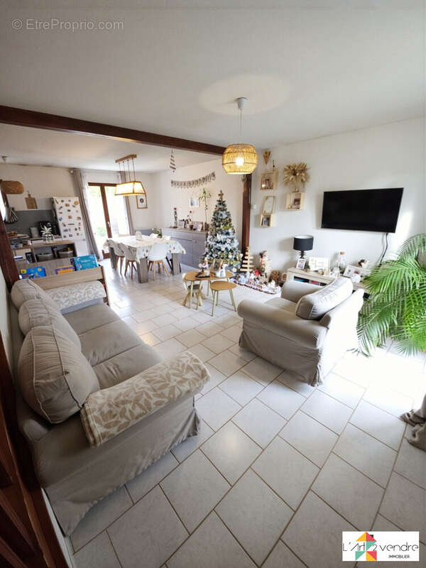 Maison à CORBEIL-ESSONNES