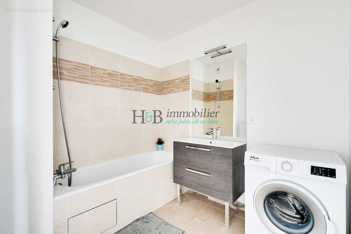 Appartement à SAINT-DENIS