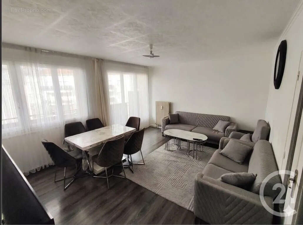 Appartement à VAULX-EN-VELIN