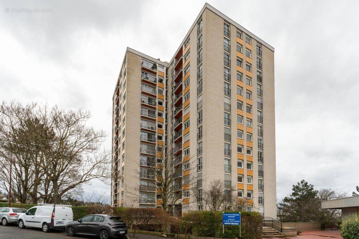 Appartement à CACHAN