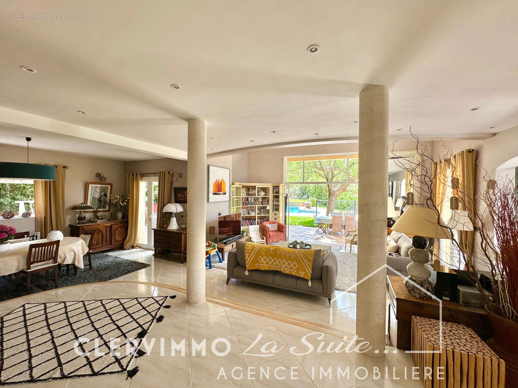Maison à MARSEILLE-11E