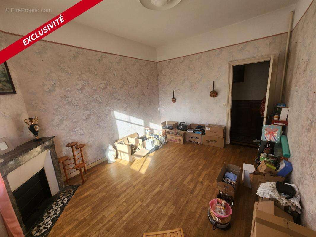 Maison à AMBARES-ET-LAGRAVE