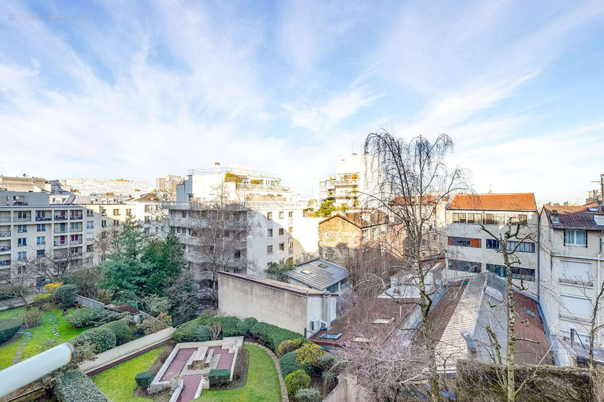Appartement à PARIS-19E