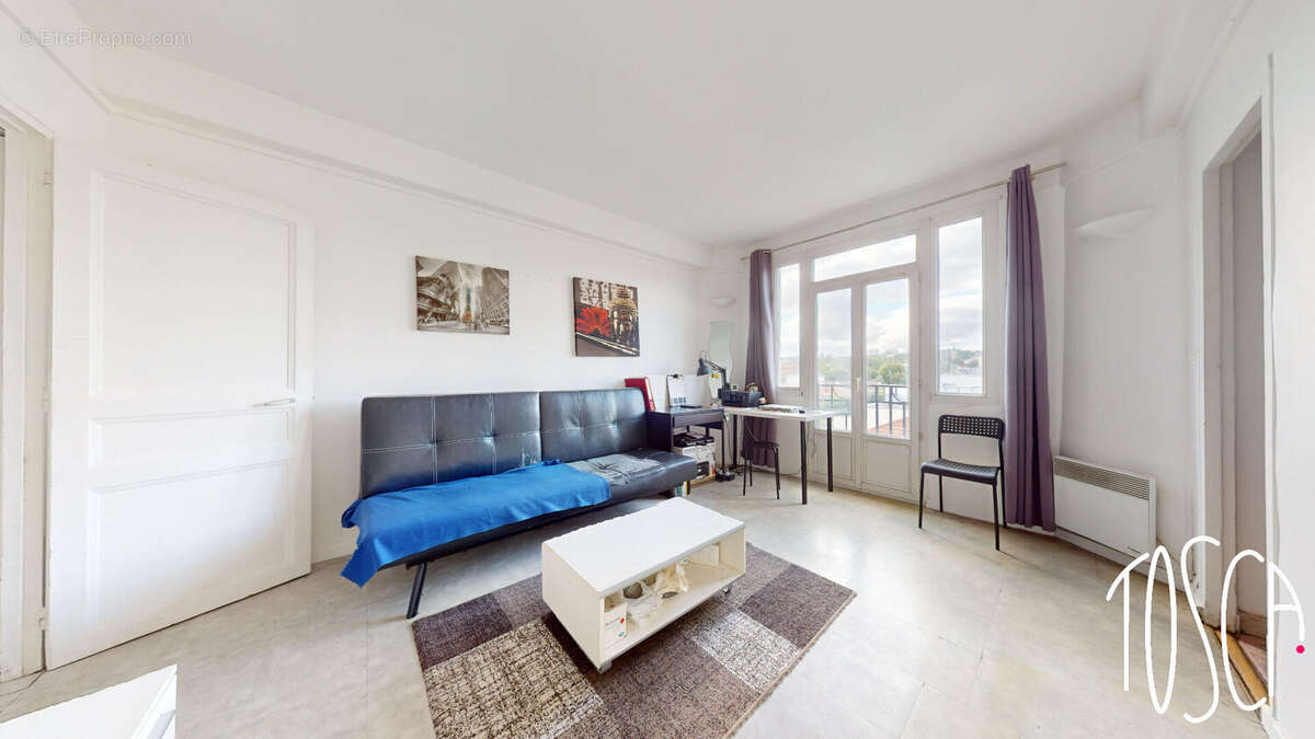 Appartement à THIAIS