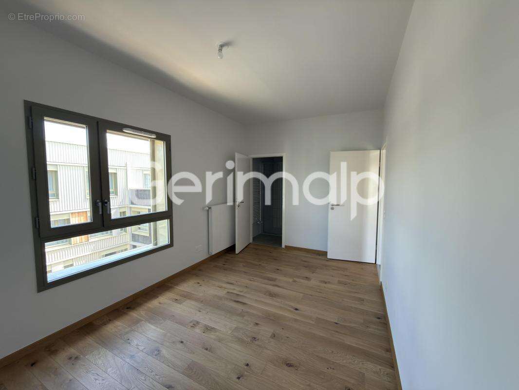 Vente - Appartement - 4 pièces - 113 m² - 850 000 € - - photo 9