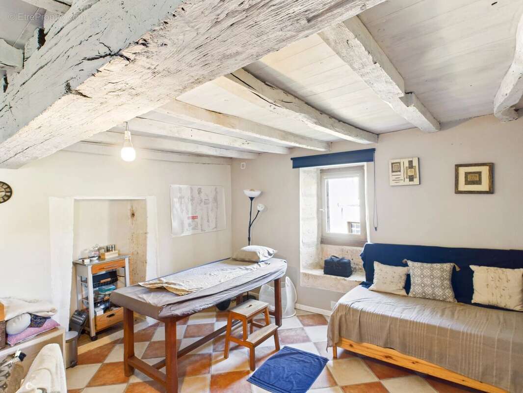 Maison à VERTEILLAC