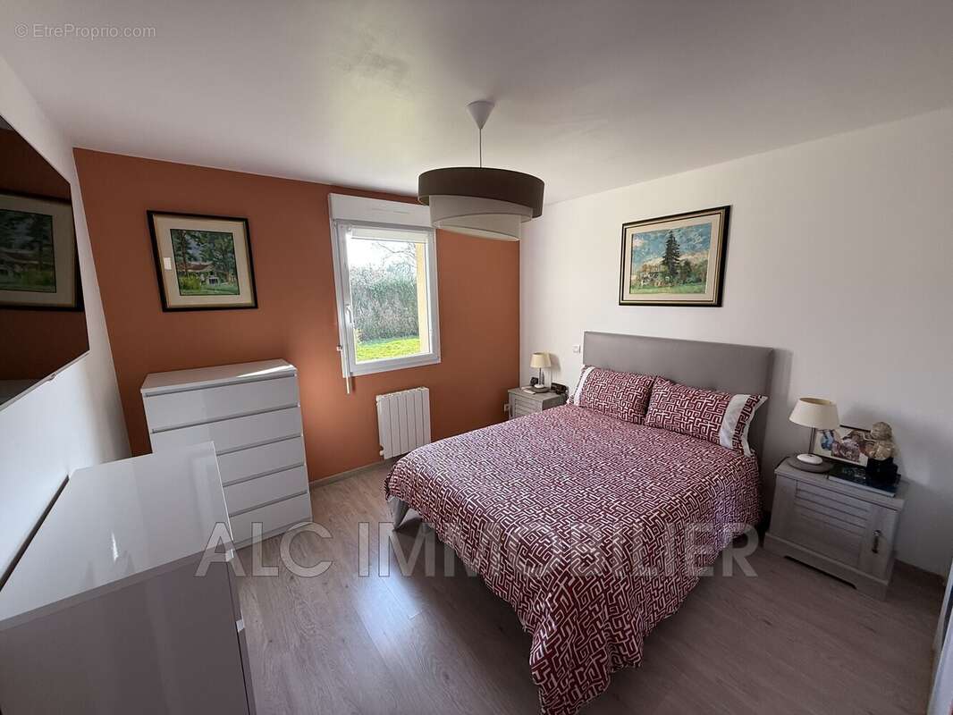 Maison à SAINT-VICTEUR