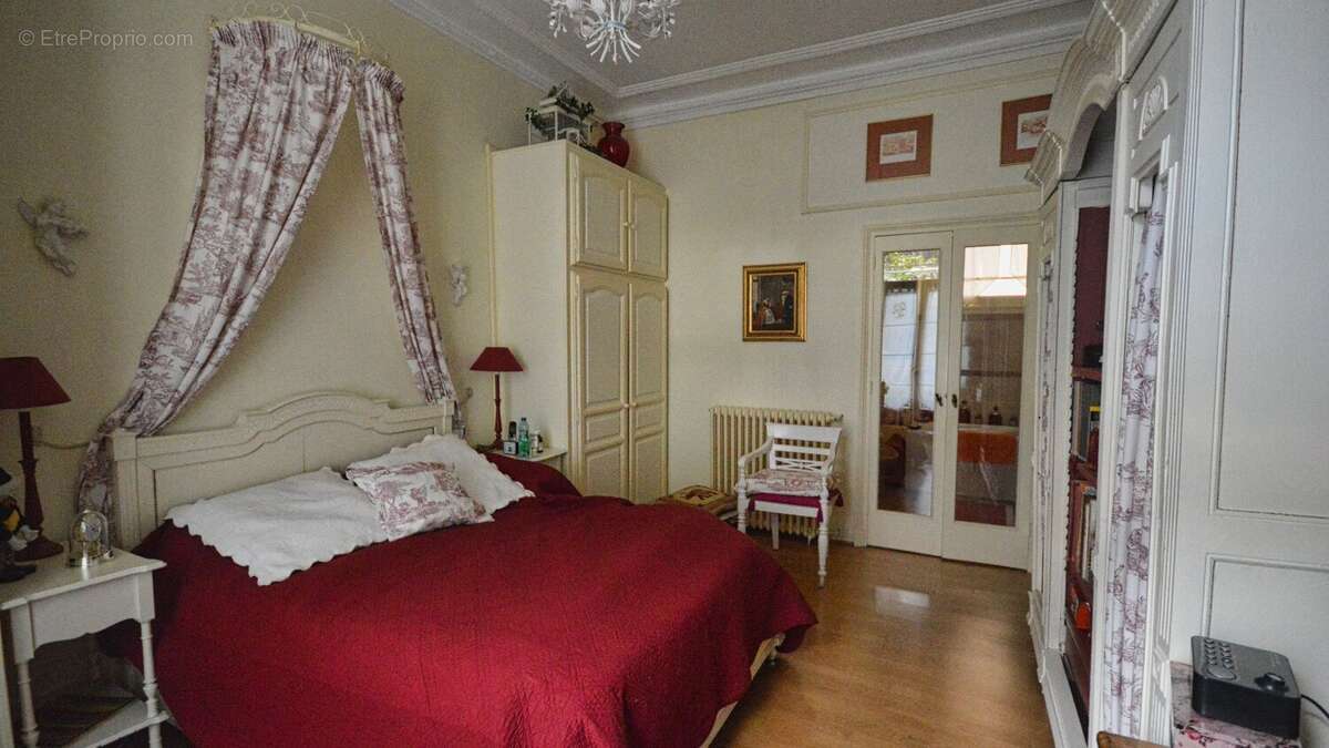Appartement à VICHY