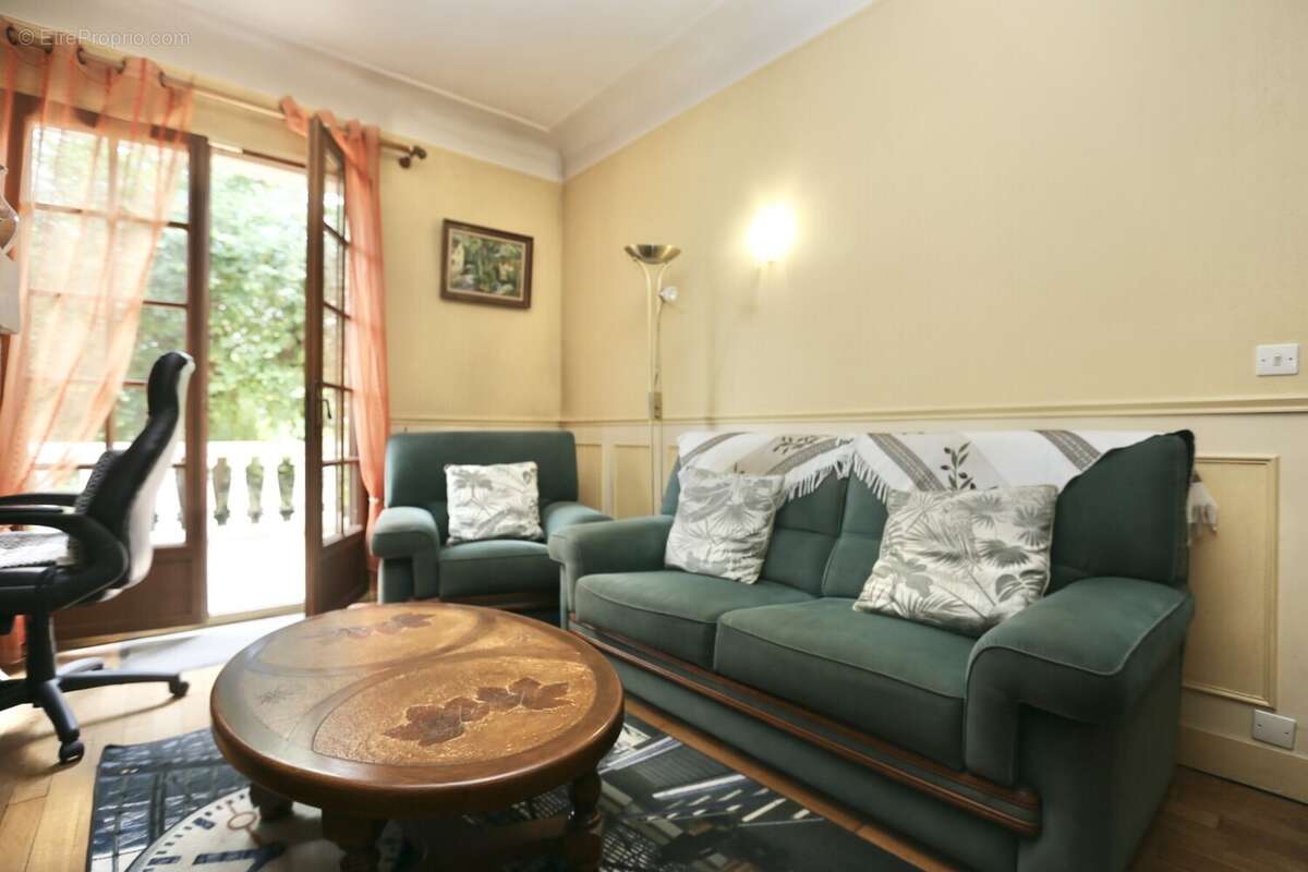 Maison 120 m² à Rosny-Sous-Bois  - photo 4