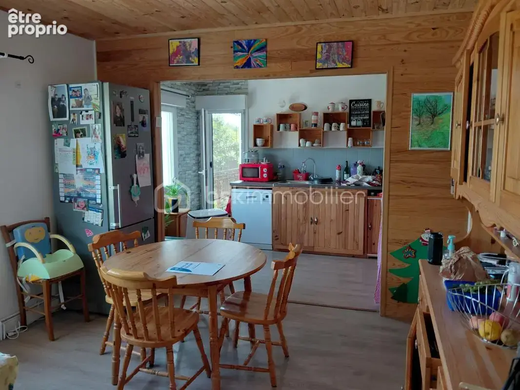 Belle opportunité familiale – 4 chambres, jardin et garage de 45 m² - photo 8