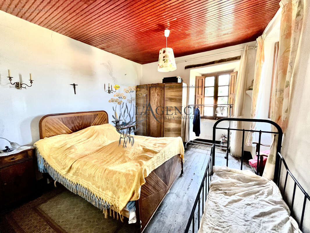 Appartement à VALLE-DI-ROSTINO