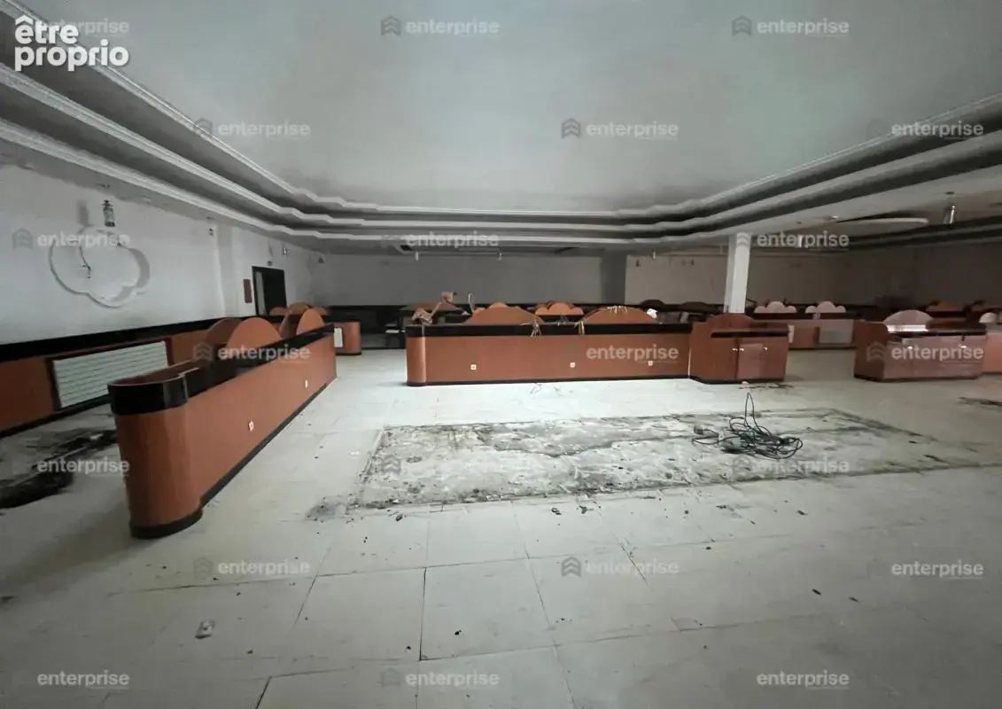 Ensemble immobilier commercial à réhabiliter - abbeville  centre ville - photo 2