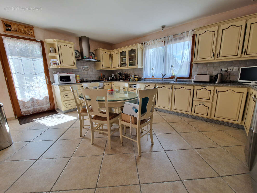 Maison à MAGNANVILLE