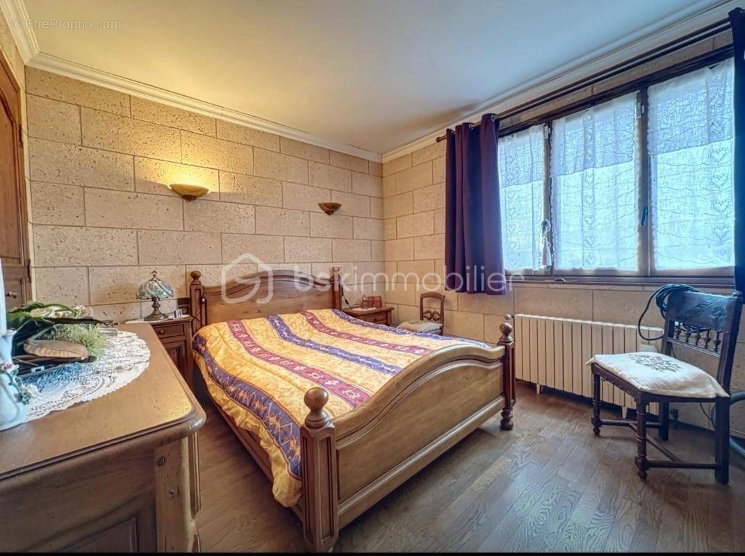 Maison à ROZAY-EN-BRIE