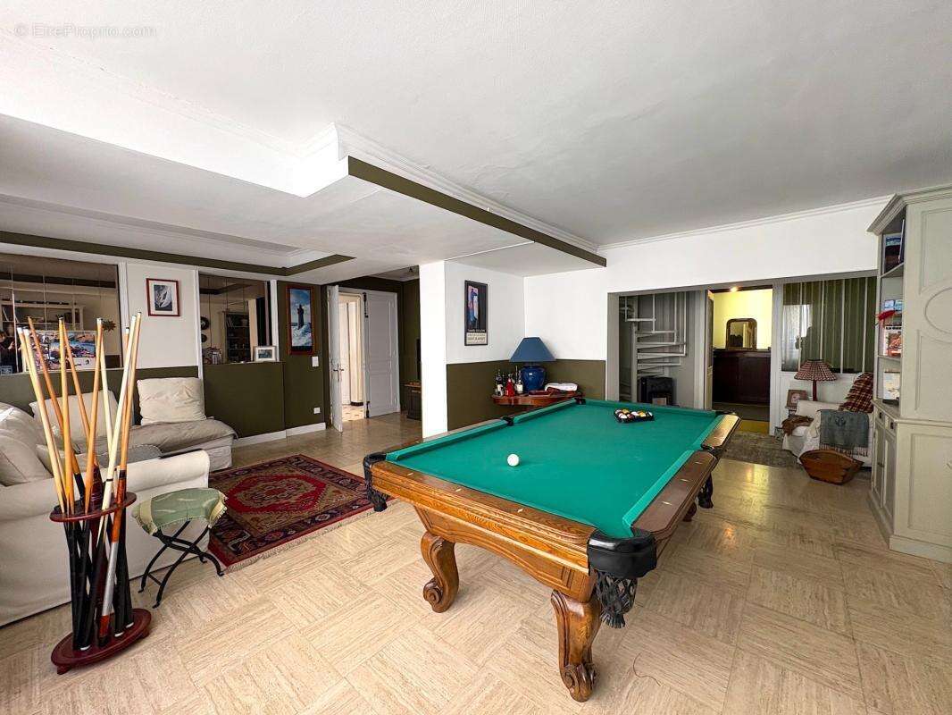 Maison à vendre 10 pièces 334M2 MIRANDE (32) - photo 12