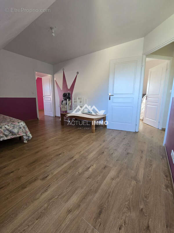 Maison à NOYELLES-LES-VERMELLES