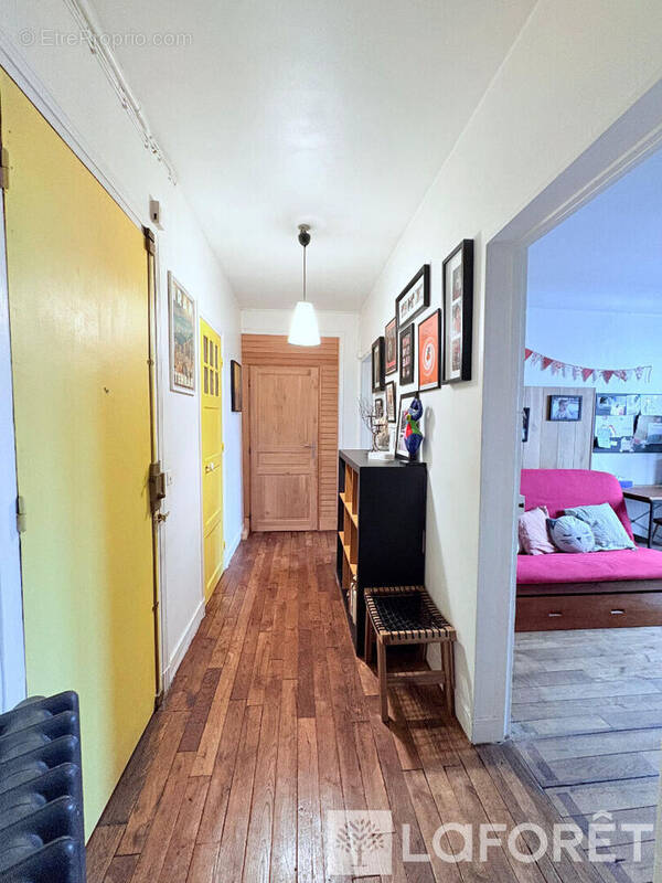 Appartement à ASNIERES-SUR-SEINE