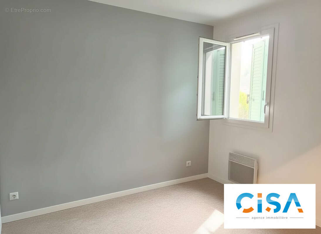 Appartement à VERNEUIL-EN-HALATTE