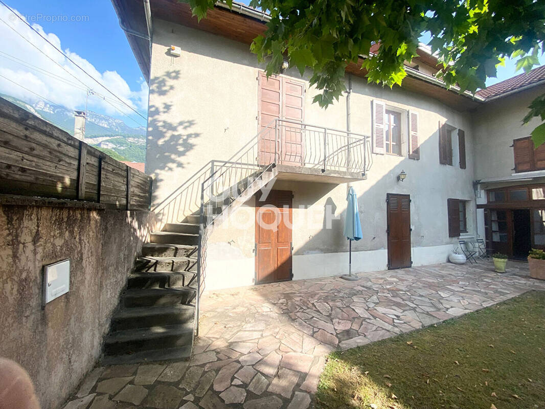 Maison à LA BUISSIERE