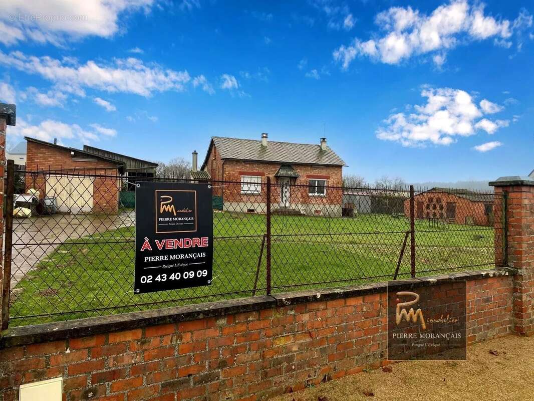 Maison à LE GRAND-LUCE