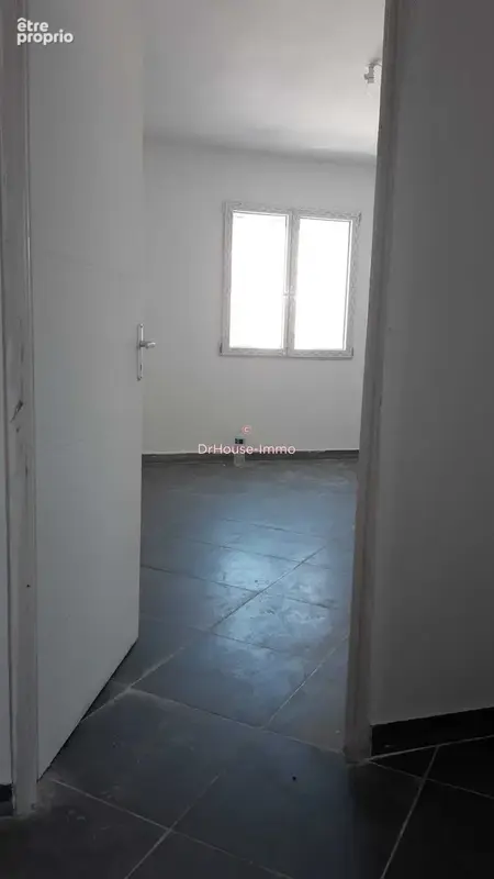 Maison 5 pièces 97 m² à vendre à Arles (13200) - photo 7