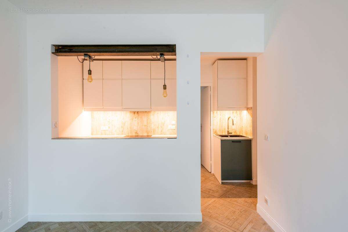 Appartement à PARIS-15E