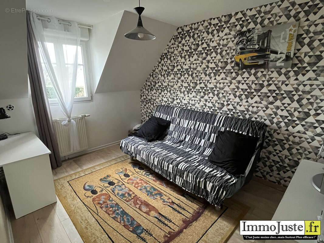 Maison à LE PERRAY-EN-YVELINES