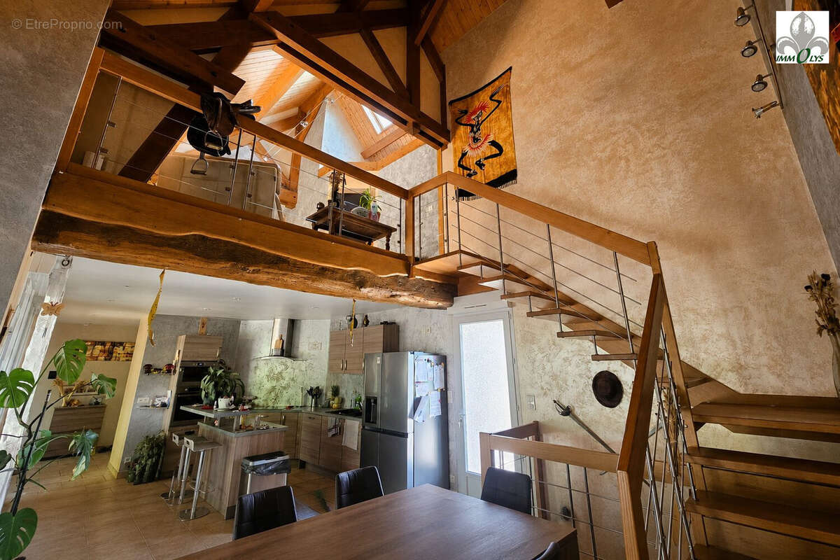 Maison à NUITS-SAINT-GEORGES